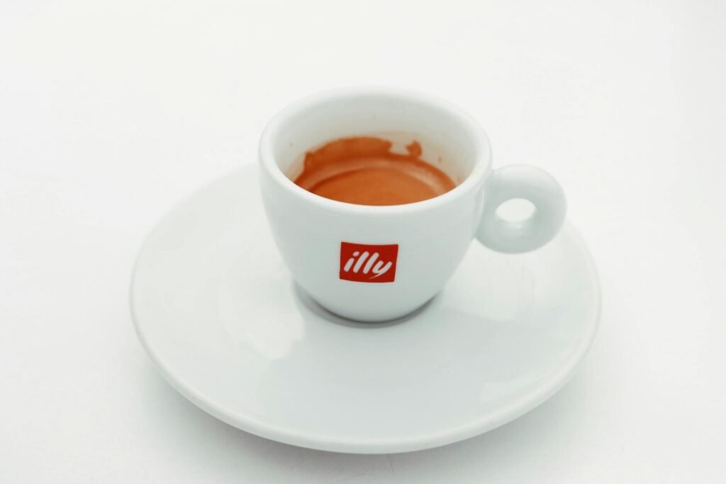 The Complete Illy Coffee Review — Is It Worth It?